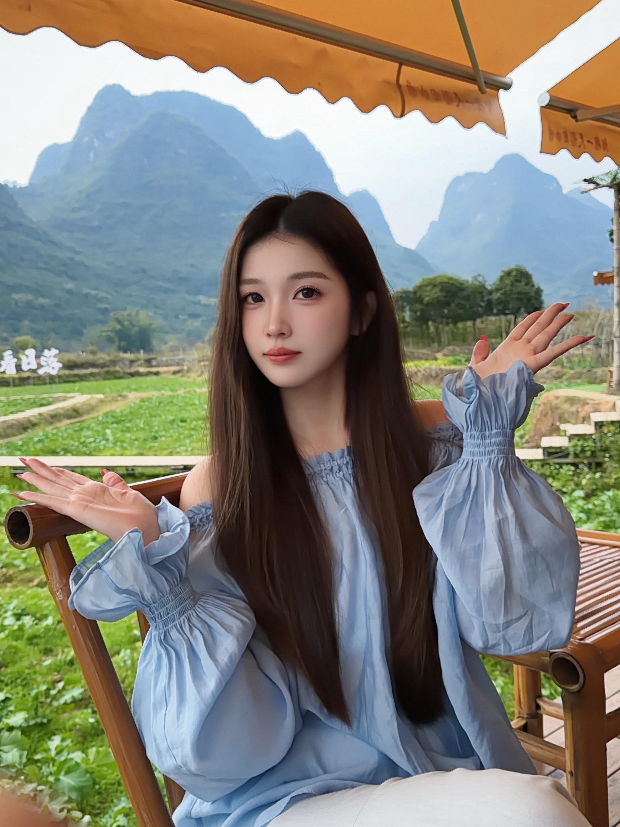 好天气 大型挖掘机维修 山里姑娘