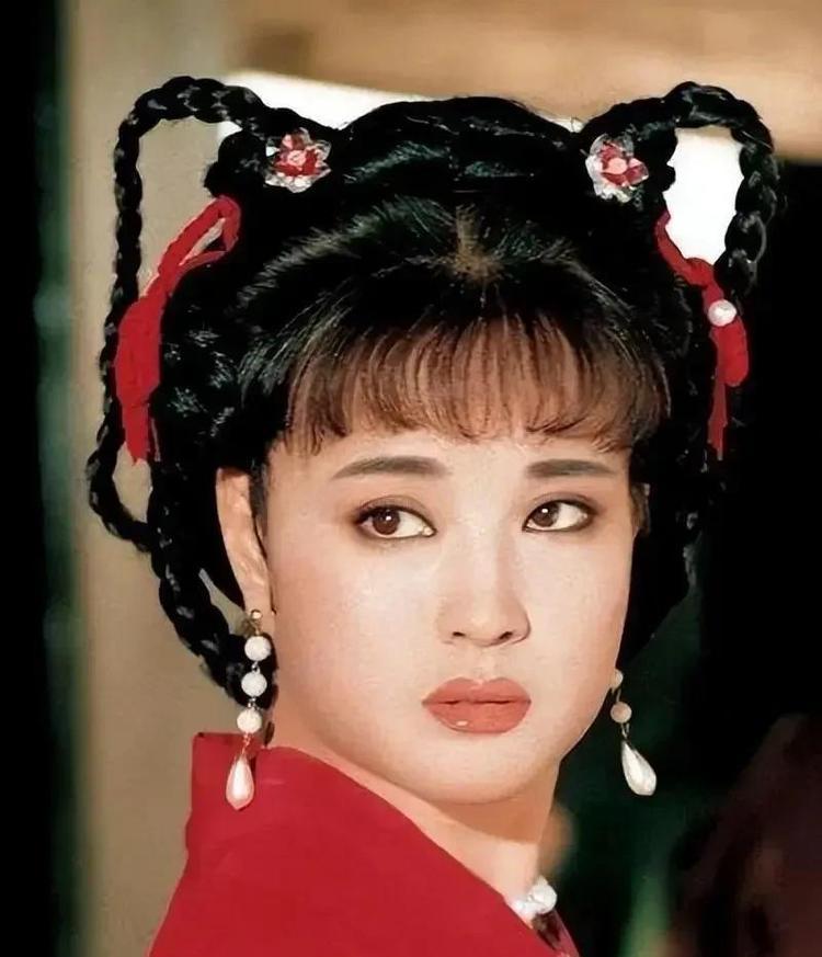 刘晓庆一句“就不死”让在场的嘉宾们都为之震惊，已经75岁的她至今还在打拼。

1