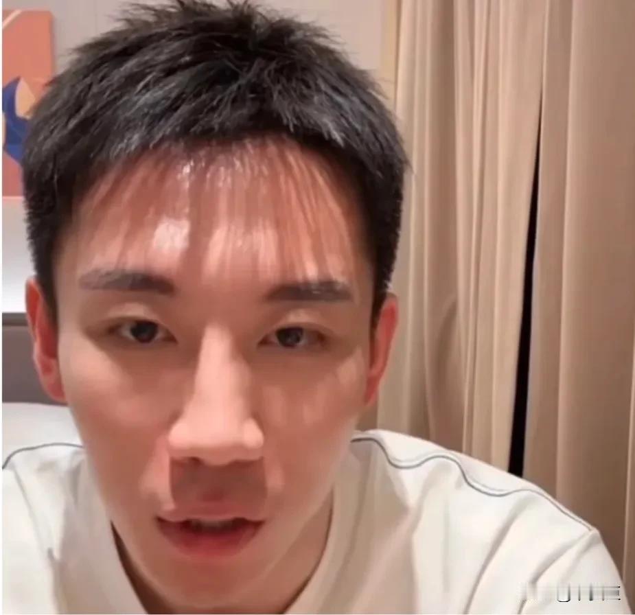 马龙，原来你是这样的人！
这三点以前无人说起

1、程靖淇透露马龙以前总是带着他