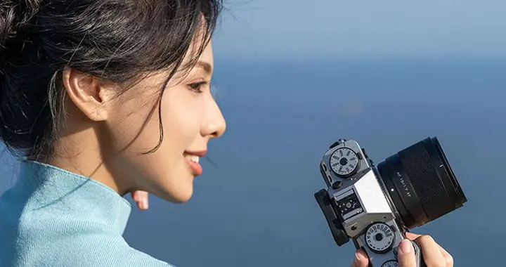 唯卓仕推出AF 15mm F1.7鏡頭 街拍與Vlog拍攝好幫手