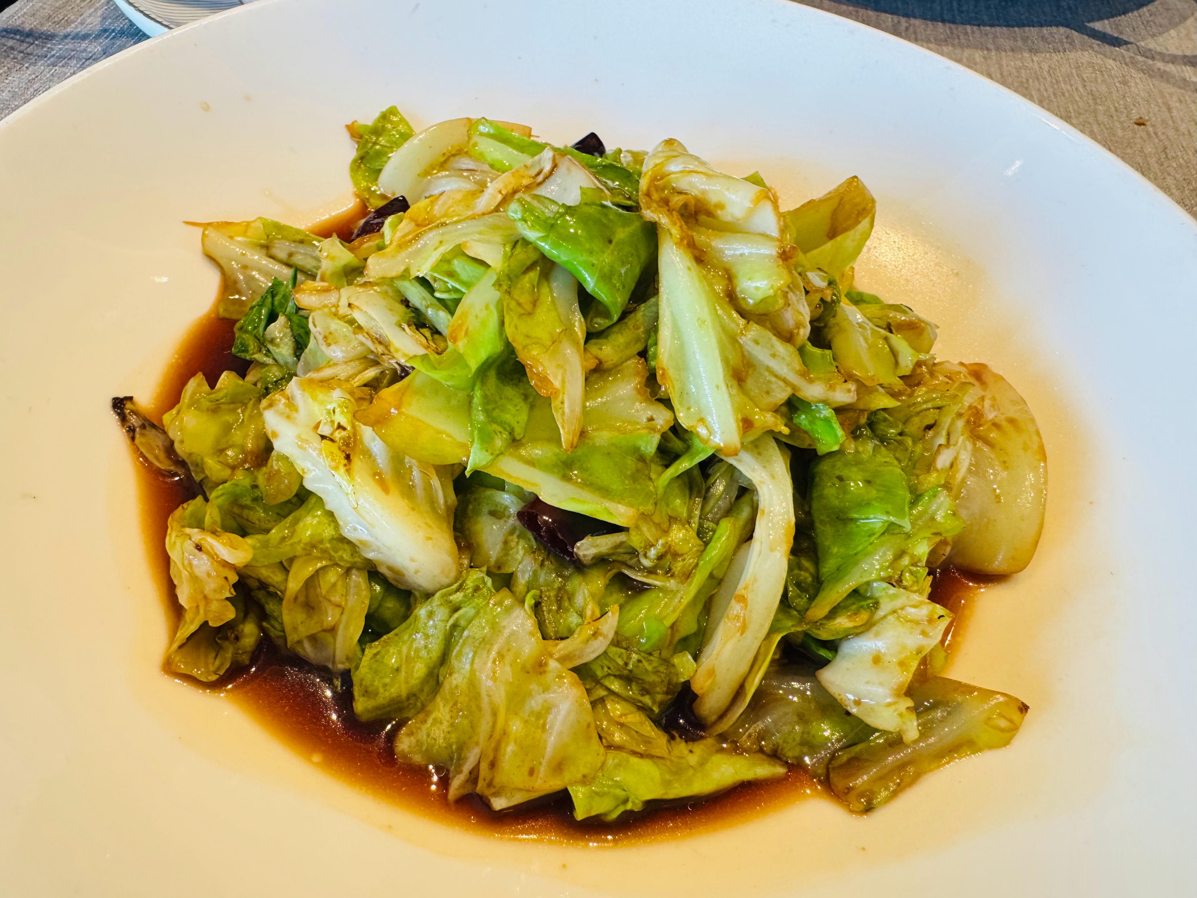 [捂嘴哭]果然还是朋友还是了解我，吸引我出门见面就拿好吃的 ​​​