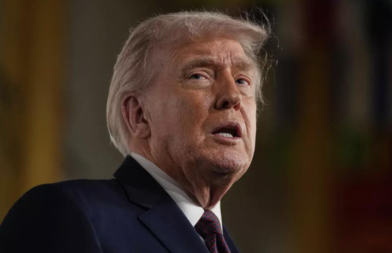 特朗普提出120亿美元矿产储备的“金库计划” ，不仅把牙签当成金箍棒，还试图做好