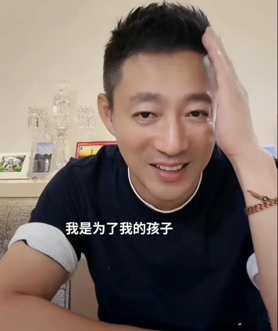 全域焕新
汪小菲有权利了，以后玥玥和小霖霖的动态只有他能公布了，这是马筱梅直播时