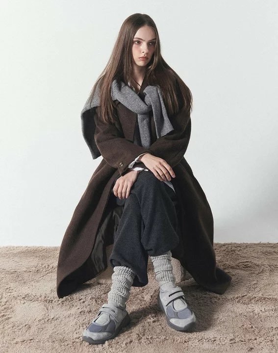 New Balance的ミュール 