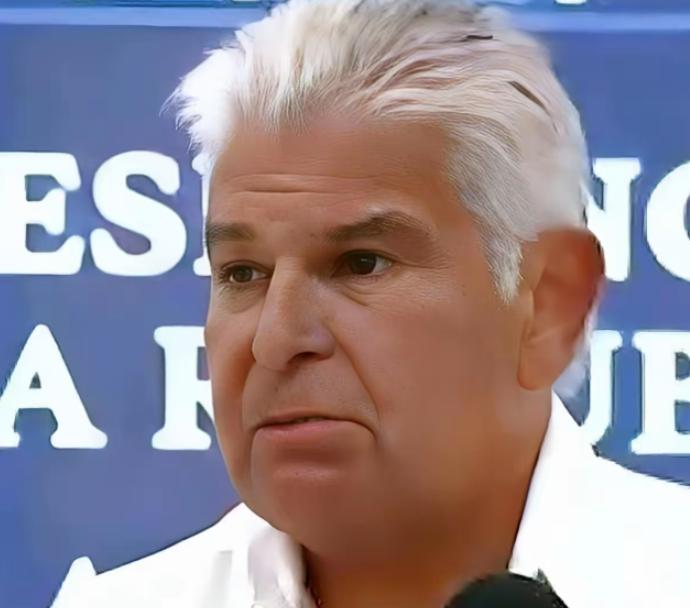 巴拿马总统穆利诺放话：拒绝中方“施压”，接管港口是为了公共利益！

说到被接管的