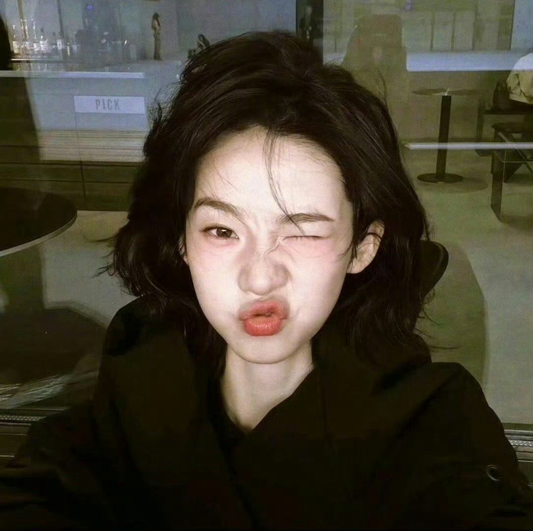 张艺凡又怎么了我的大小姐张艺凡又怎么了我的大小姐，魔童附体和团队互怼，即兴小剧场