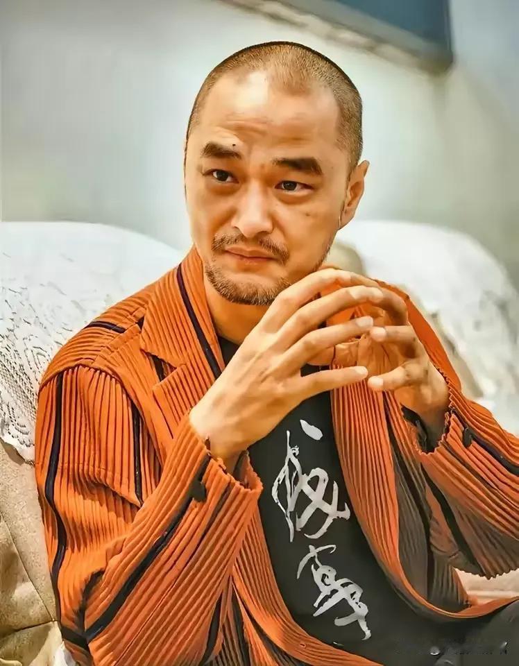 “人没本事，一看便知！”身价8个亿的冯唐，语出惊人！“只有穷人，才会痴迷技术；只