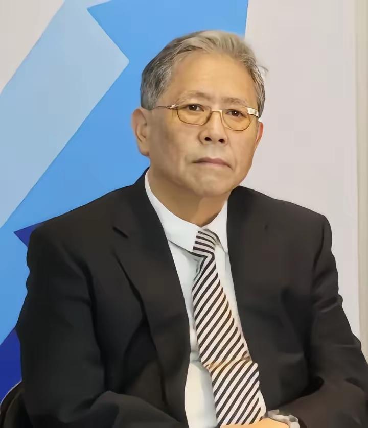 帅化民将军这招“拆灯塔宣主权”，简直是精准戳穿日本虚张声势的妙棋！不愧是亲历过台