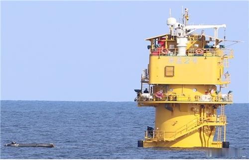 韩联社援引一个美国智库报告称，中国海警舰艇曾在9月底在黄海的中韩暂定措施水域阻止