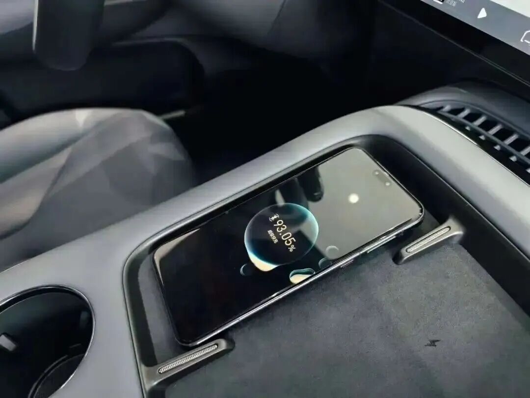 高速收费卡，千万别乱放！这些位置很危险→