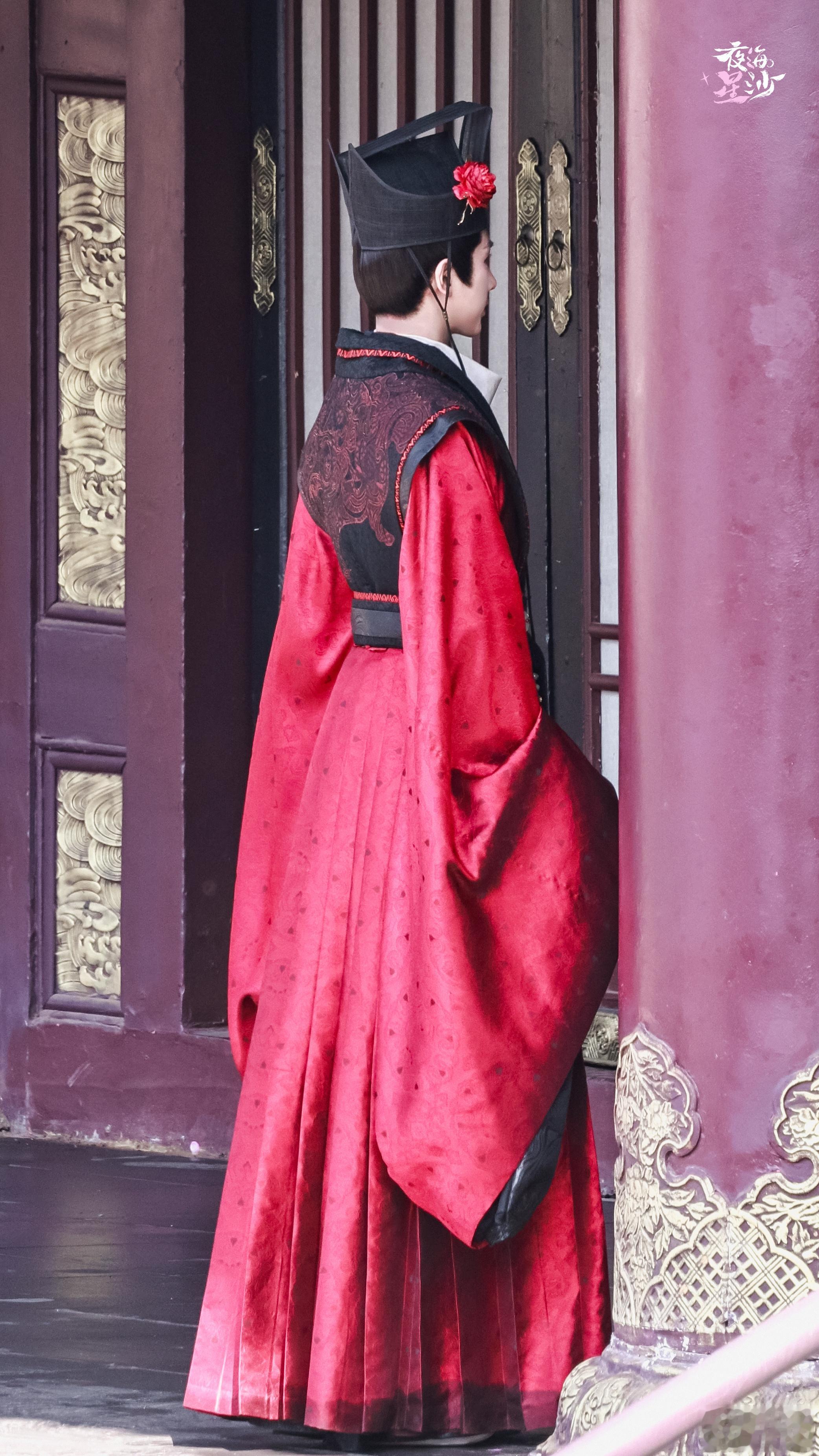 So……6月最大惊喜是孝儿嘛在拍的时候就已经被沈孝神级路透现场狠狠惊艳到…期待值