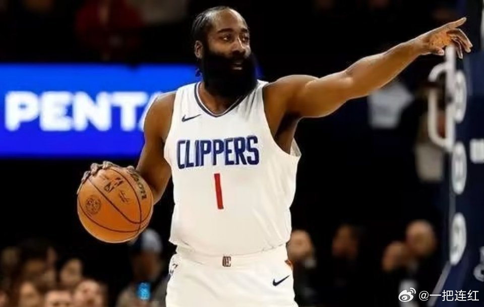 NBA常规赛快船主场119-105轻取奇才，快船迎来四连胜，小卡全场22投9中、