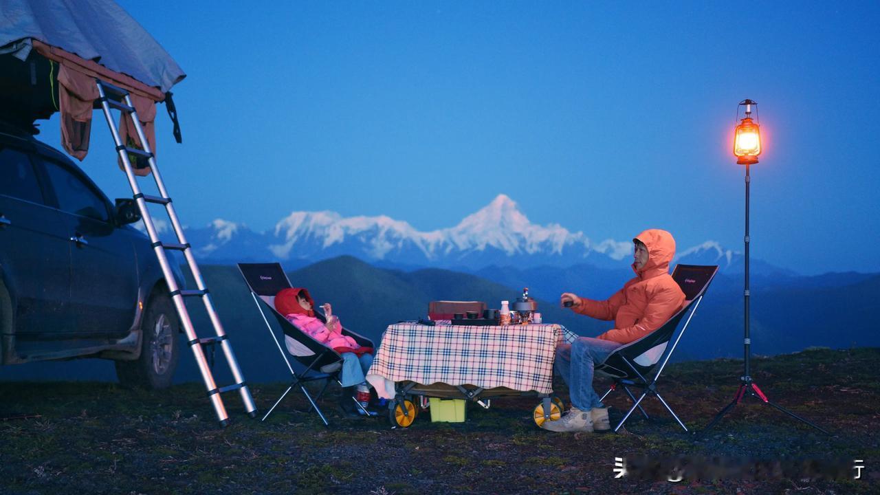 拍摄贡嘎雪山的小众机位，攻略已更新，可到我主页查看攻略视频。
贡嘎雪山 川西 露