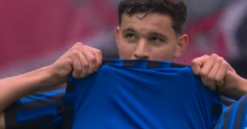 ⚽️ 卡博尼在Racing队首秀表现亮眼：友谊赛对阵Ameliano首发并攻入一