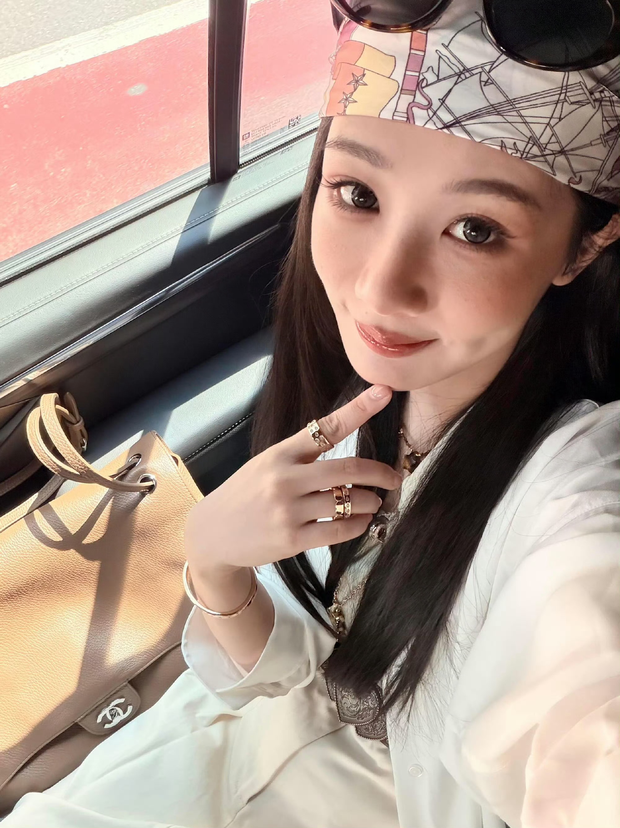 Plog | 镜头里装满了温柔的碎片🎞️✧⊹ 杨紫