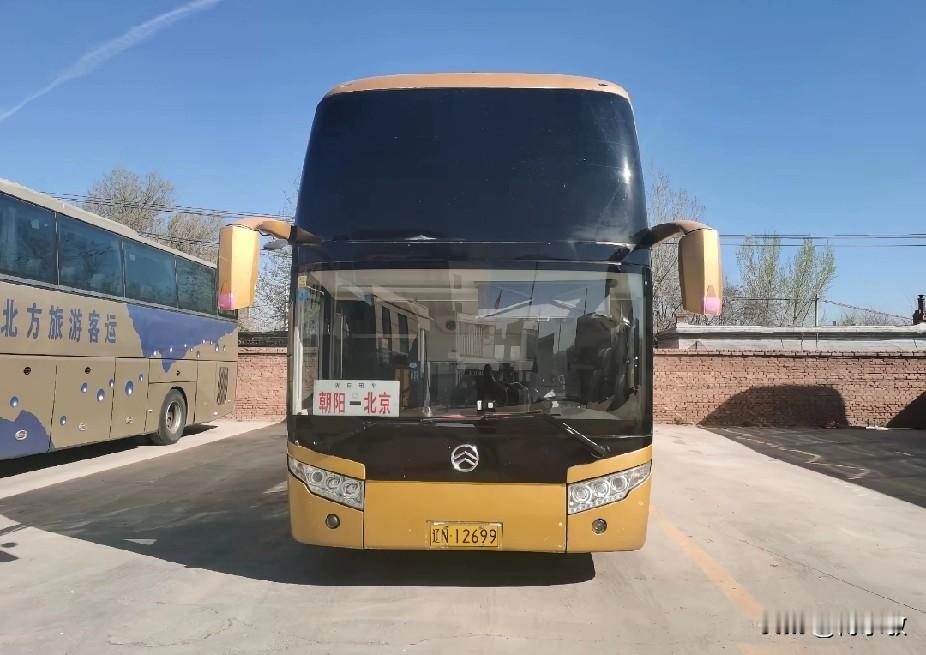 北京开往东北的省际长途线路（二）
朝阳—北京
鞍山—北京
鲅鱼圈—北京
叶柏寿—