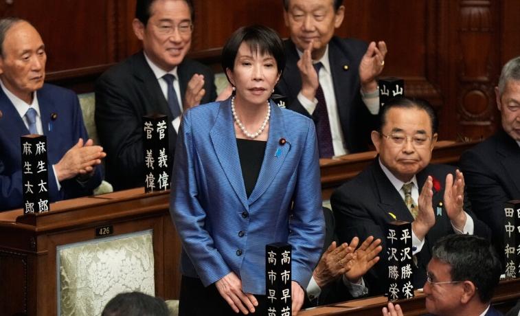 是否继续参拜“靖国神社”，小泉进次郎连回了7个“我将妥善作出判断”
 
不出所料