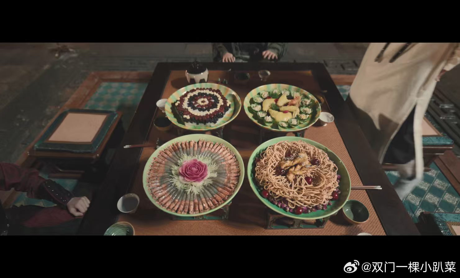 此国产剧的饭商在我之上 终于找到唐诡3在饭点首播的原因了！这美食一个接一个，不点