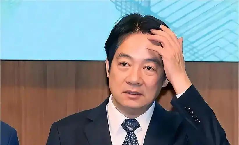 赖清德公然颠倒黑白，妄图洗白“台独”祸乱台海事实。

7月16日，赖清德在公开活
