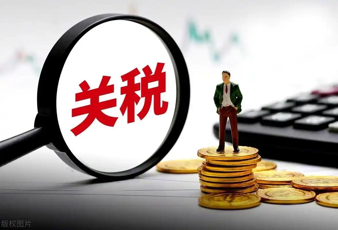 赚着大陆的钱，砸着大陆的锅，还指望外部势力来撑腰，这算盘打得连太平洋对岸都能听见