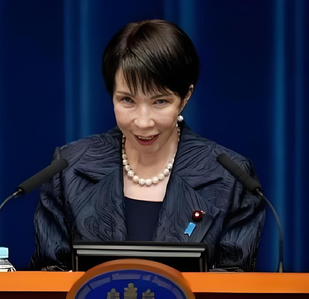 高市早苗以为，几千亿的投资加上几个陪笑特朗普就会为她做任何事情，所以她自不量力的