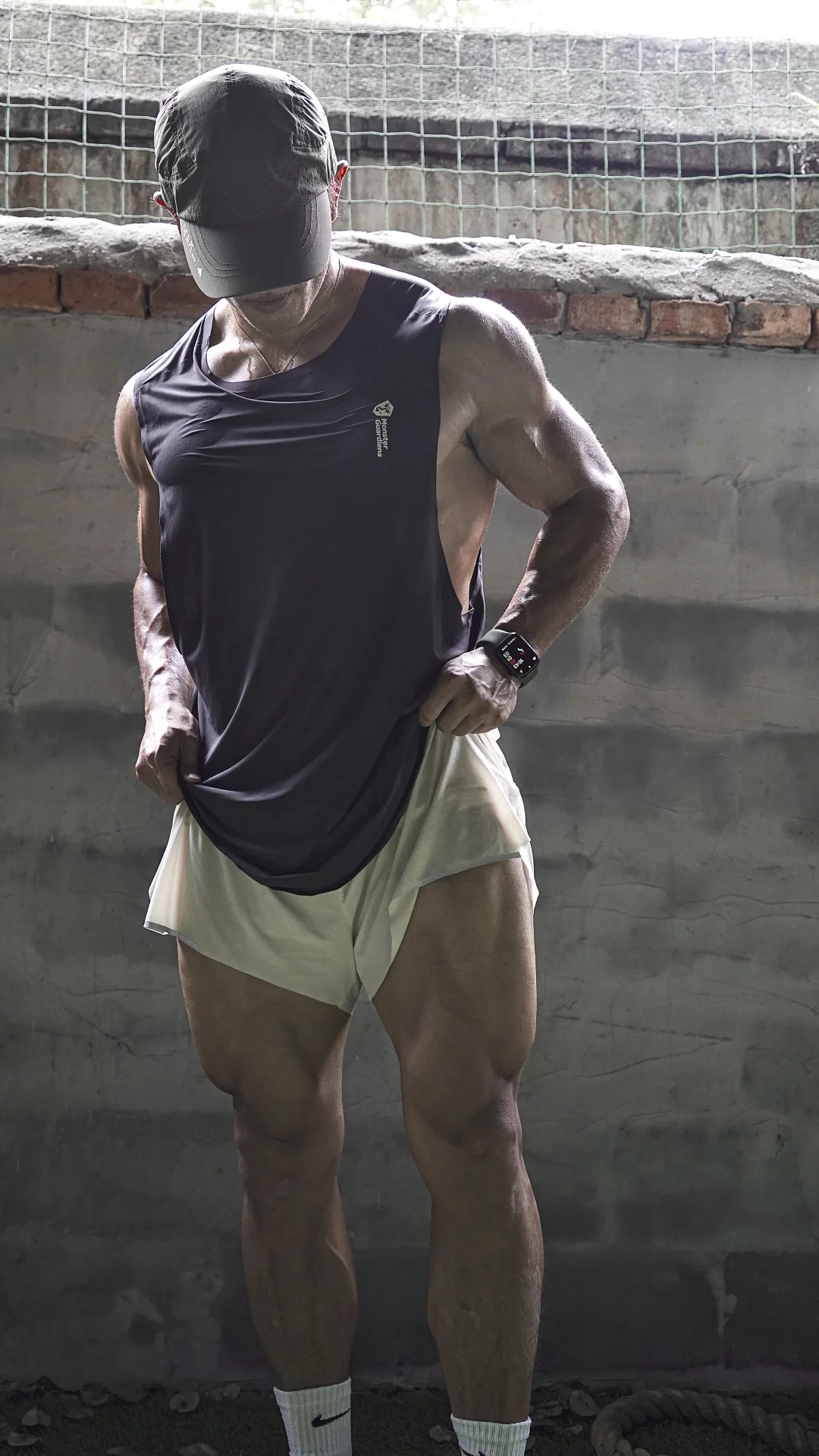 周末喝了两天 又到周一练腿日消耗一下了