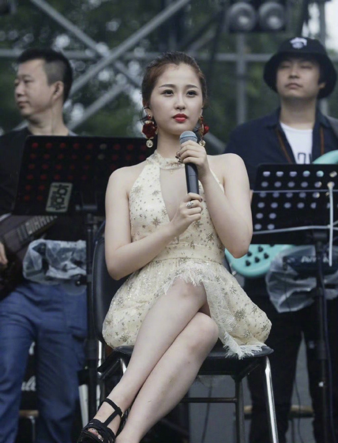 虞书欣之前也参加过音乐节，这状态怎么样？ ​​​