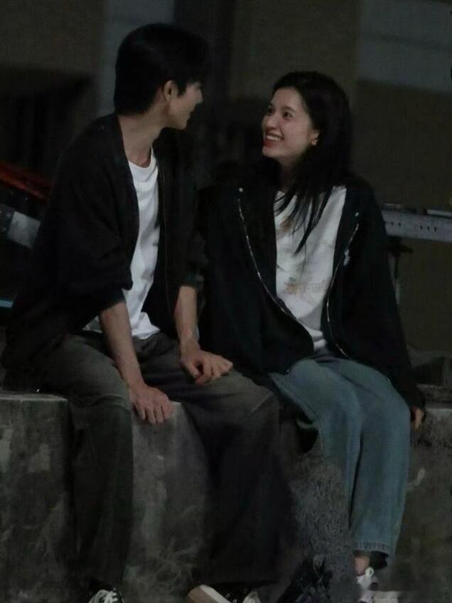 宋威龙张婧仪野狗骨头看片repo好耶！！！！ 