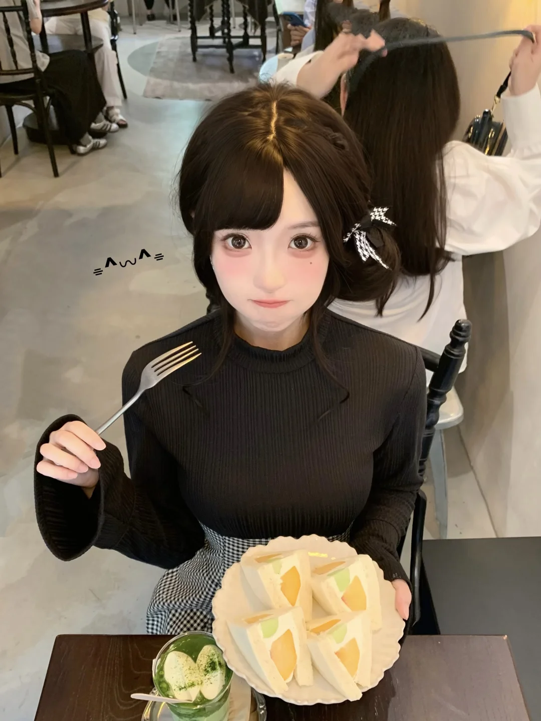 日系穿搭在现实中看会很奇怪吗