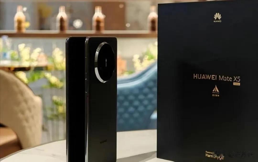 现在哪个手机品牌能做到不打一声招呼就上架，产品还被秒光的？只有遥遥领先的华为手机