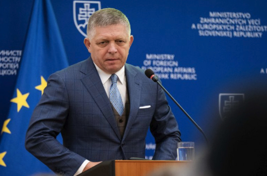 斯洛伐克要告欧盟，因为不让买俄罗斯天然气了斯洛伐克总理菲佐昨天（19日）放话，说