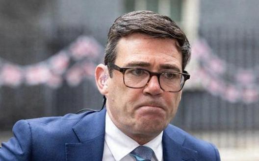来真的了

英国首相突然宣布

7月30日，英国首相安迪·伯纳姆办公室宣布：拨8