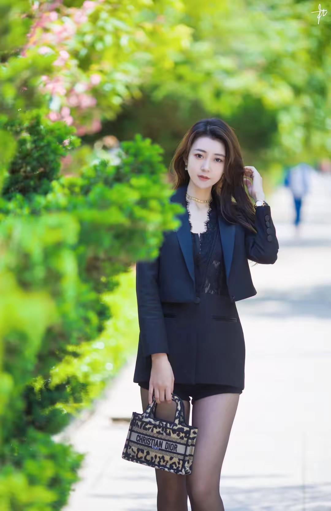 绿色低碳出行
