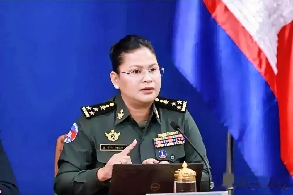 快讯，柬埔寨表态！
 
来自法新社18日消息，柬埔寨国防部今天发通报称“17日下