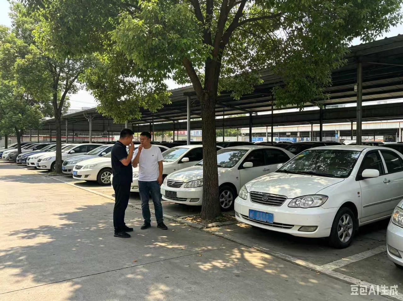 不少打算入手二手车的朋友，总在到处打听哪个月份买车划算，盼着踩准时间节点，轻轻松