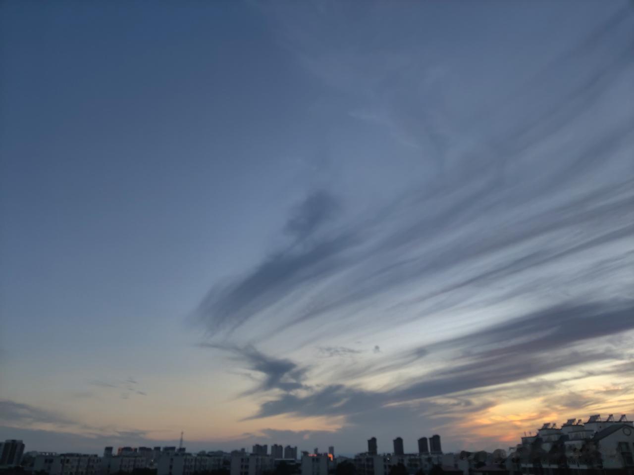 今天
开心
充实
心静
一切安好