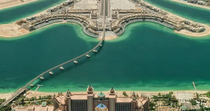 迪拜|迪拜这座绝美的“光影之塔”，出自女性之手