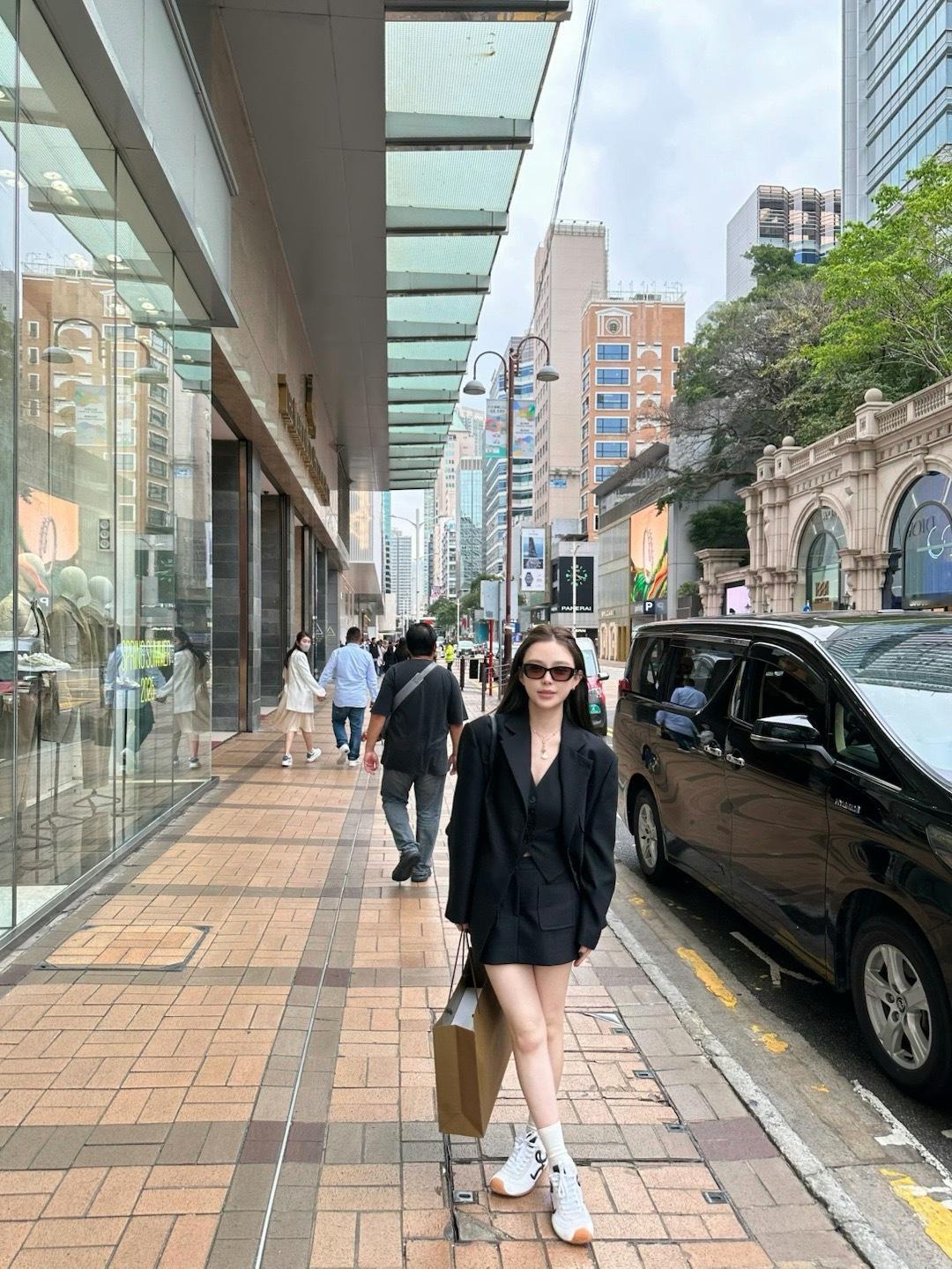 顶级女商人👩💼 