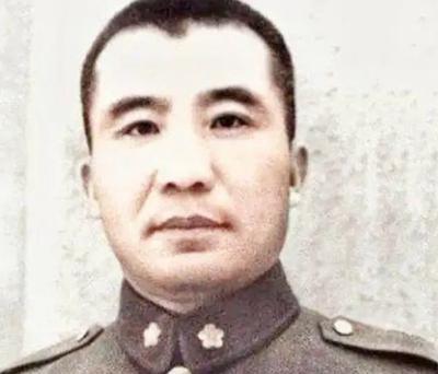 1948年，王耀武被俘虏之后，被带到了陈毅面前，可一见到他，陈毅就很是不解的问道