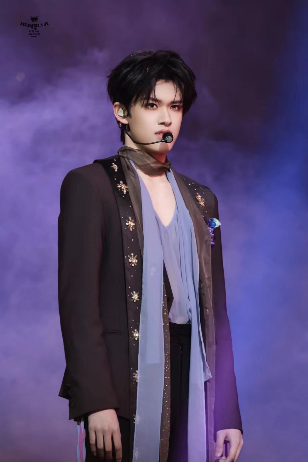 张极唱了重庆话rap张极重庆话表白粉丝张极用重庆话rap打破固有印象，唱歌好听，