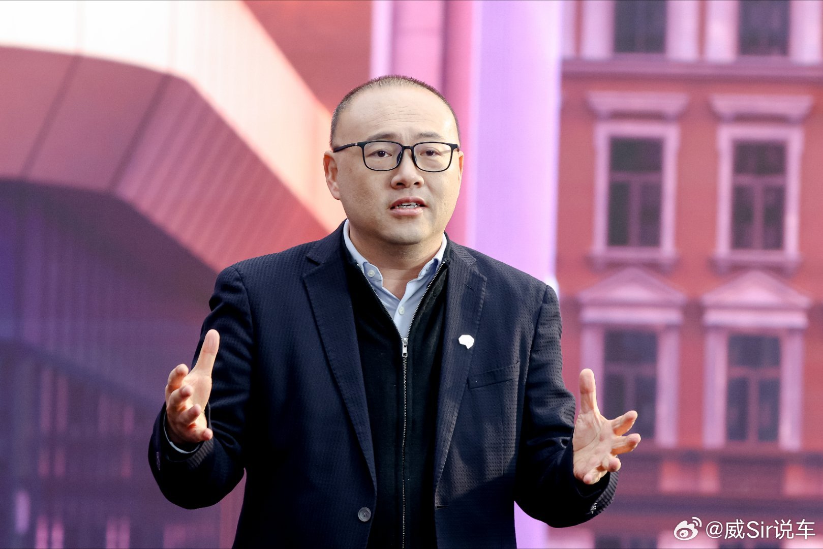 iCAR V27车长超5米、宽近2米，为何要配顶尖智驾？地平线余凯现场解答：“V