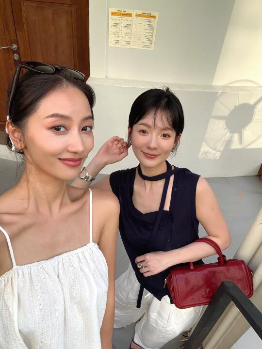 🇸🇬今天没飞，再热也要穿点小质感