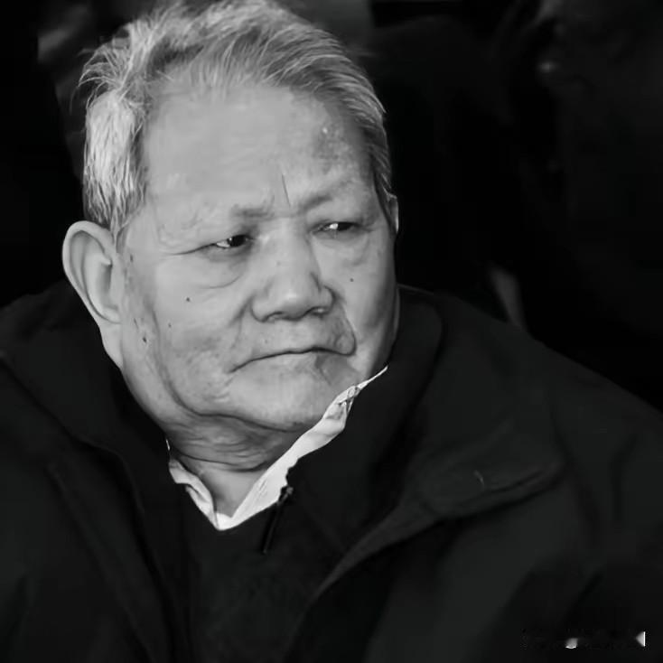 这下南京博物院的事情真是越挖越深了！一幅庞家后人捐赠的《江南春》图卷，当年被博物