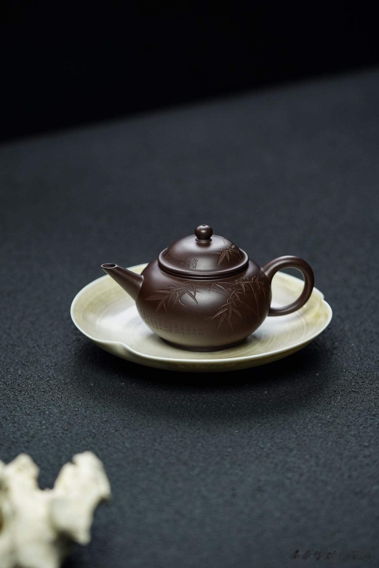 什么是正宗紫砂、紫砂泥原料的性能、化学成份，分子结构，吸水率，透气性、紫砂壶泡、