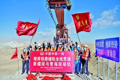 西方爱用虹吸效应解释中国区域差距，那是他们自己贫民窟历史的投影。我国中西部经济增