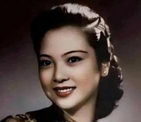 1941年一天深夜，戴笠把他的秘书周志英抱到了床上，两人一番激情过后，周志英依偎