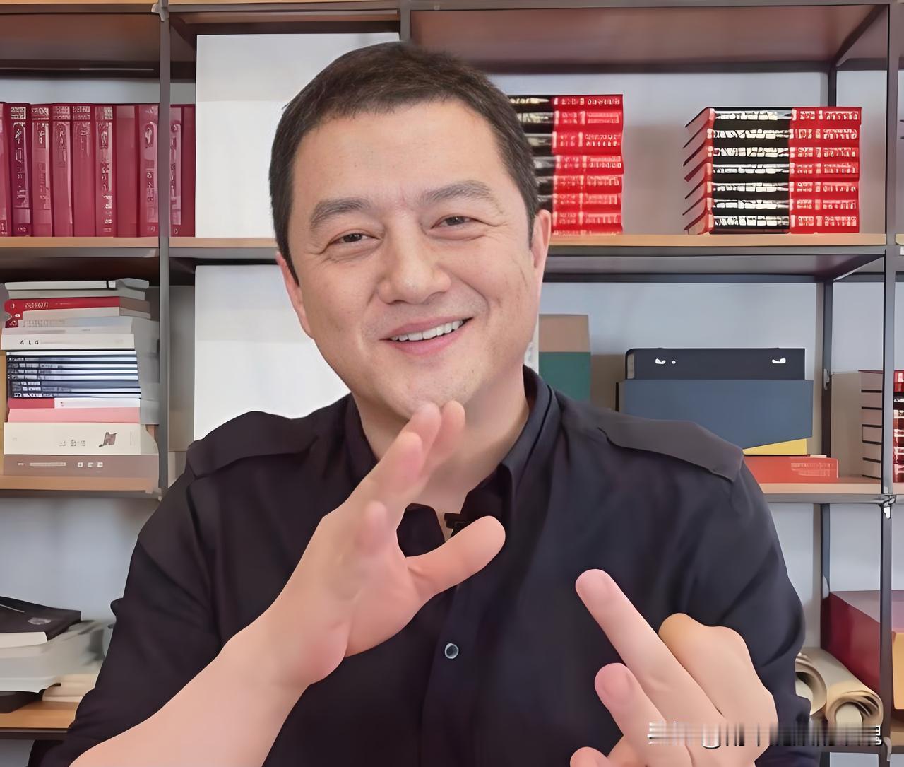 李亚鹏13年还清5000万！
卖房缩衣守19年公益，这才是真担当
 
谁能想到！