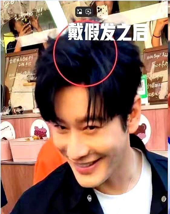 黄晓明用一颗光头，打脸了所有嘲笑他脱发的人！
这不仅仅是形象颠覆，更是价值数十亿