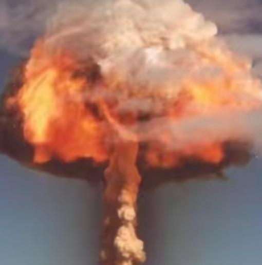 日本右翼对中国发出警告！一旦中国动用“核武器”对日本本土实施打击，那么等着中国的