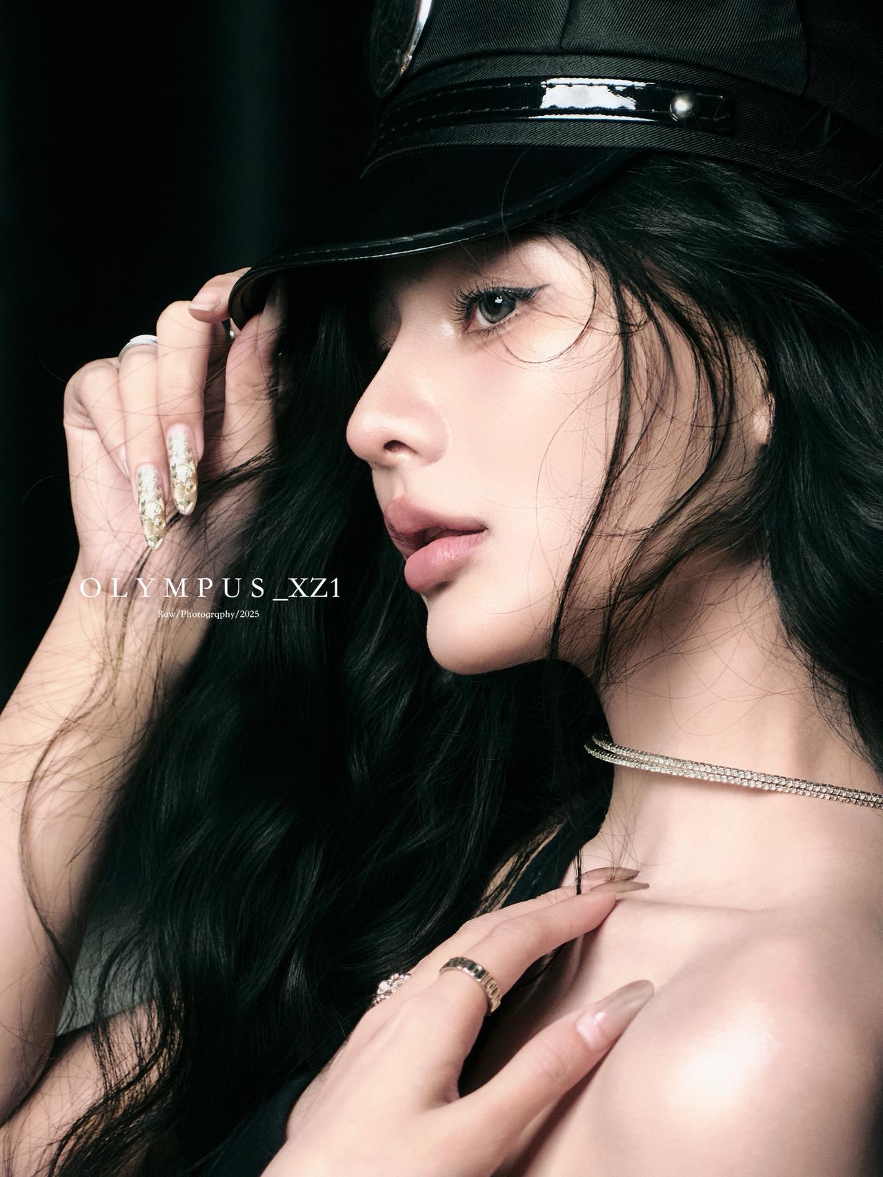 个人写真 暗黑系穿搭 女生拍照姿势 摄影约拍